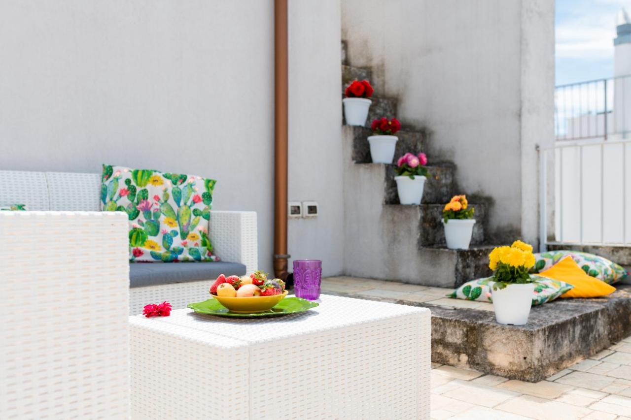 Palazzo Toselli Lejlighed Ostuni Eksteriør billede