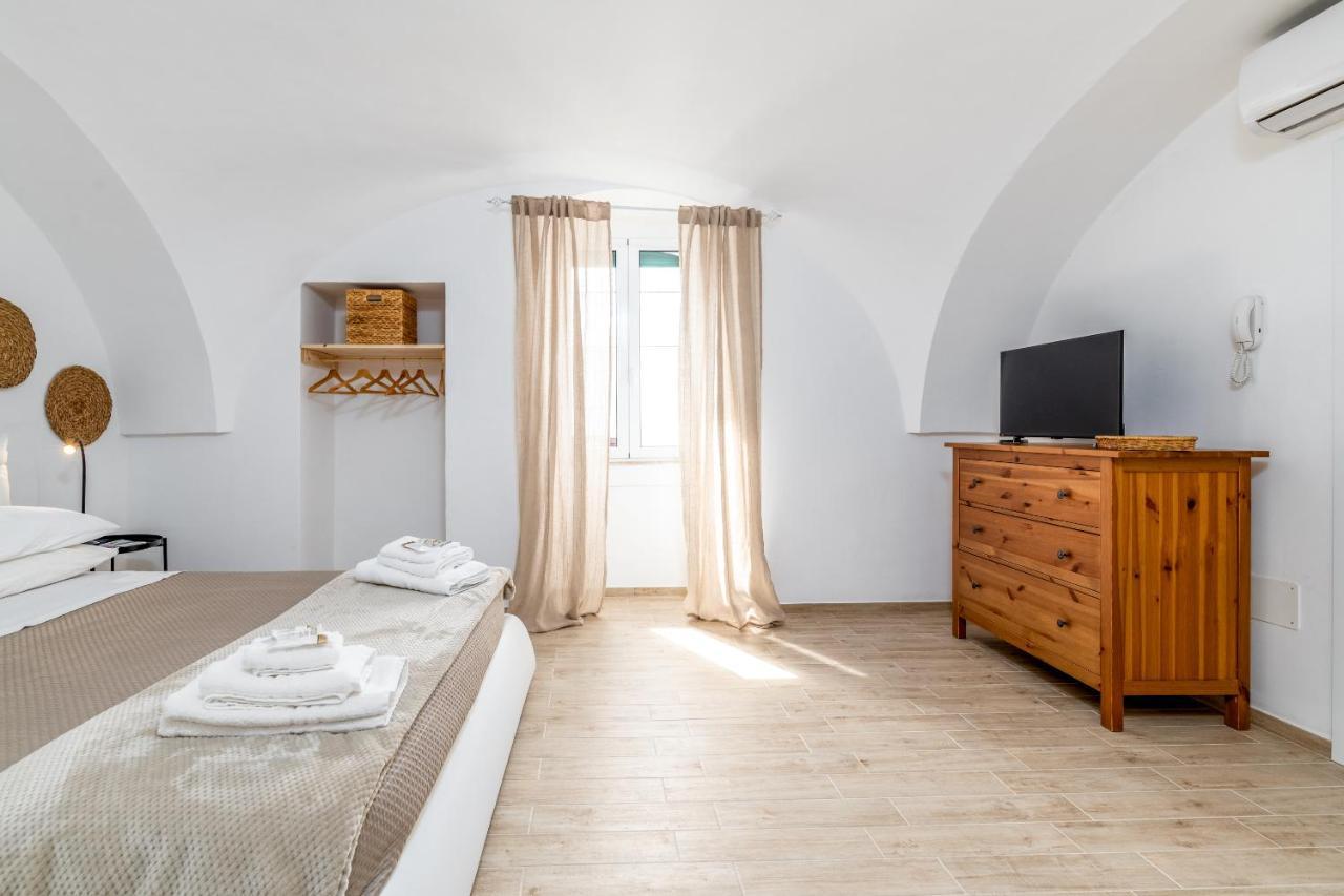 Palazzo Toselli Lejlighed Ostuni Eksteriør billede